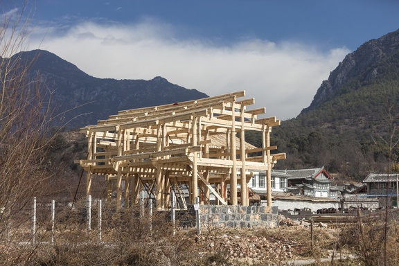 wooden Naxi house under construction