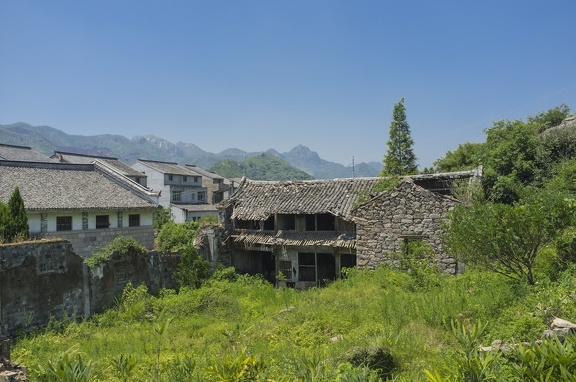 Abandoned house in TaoZhu (near Taizhou)