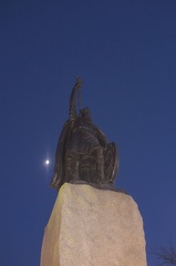 Winchester Statue